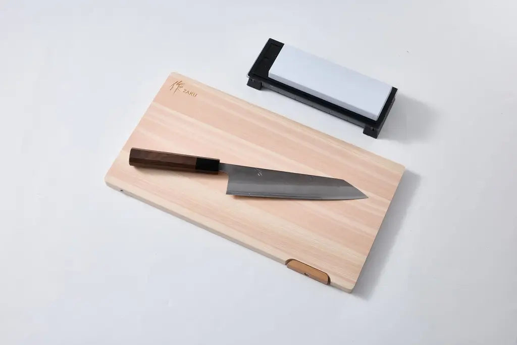 Carbon Steel Knife: Why Every Chef Swears by This Classic Blade!