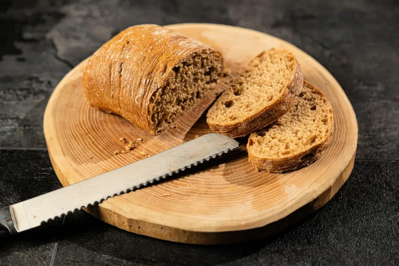 Serrated Knife vs Pankiri: Which is Better for Bread?