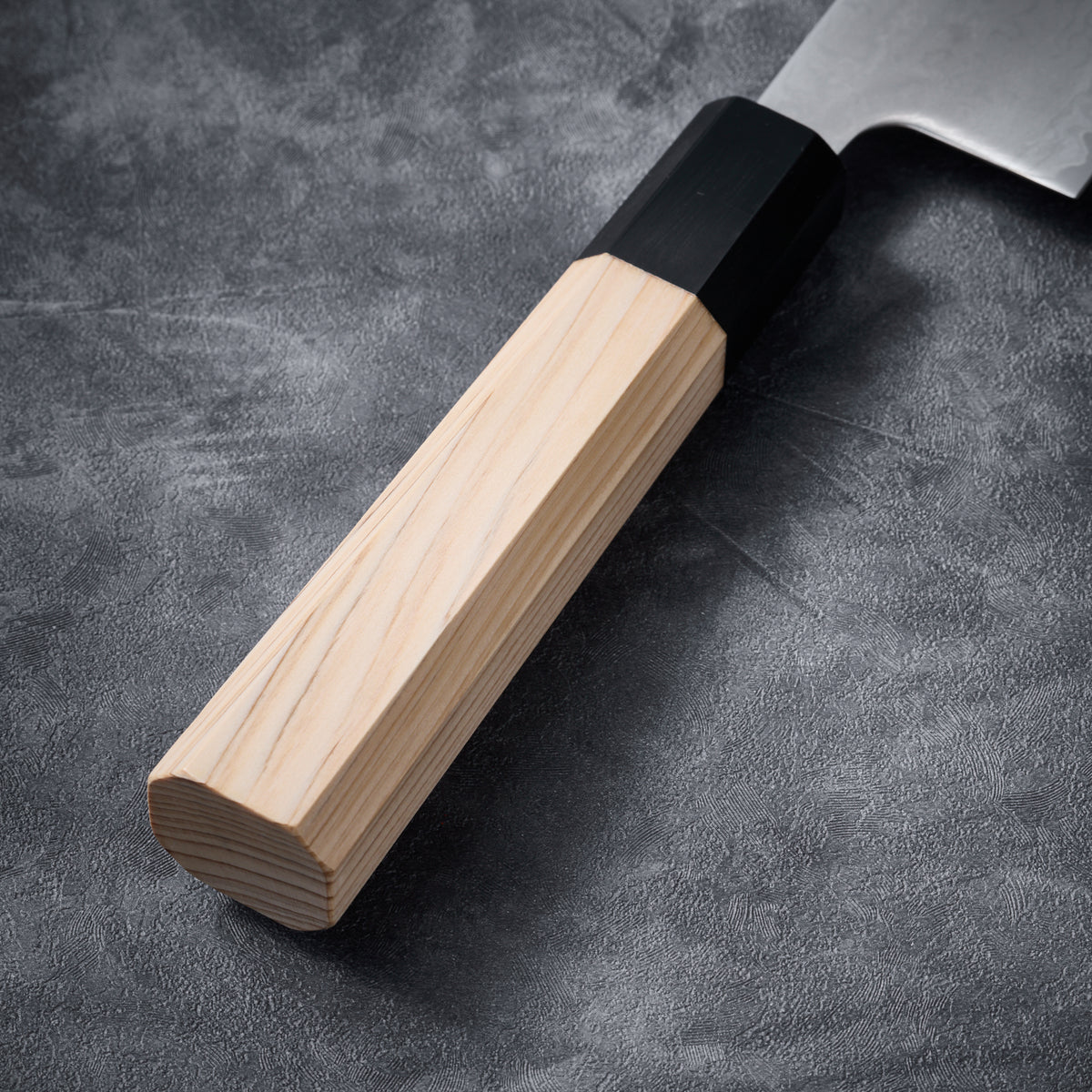 Hiba Santoku